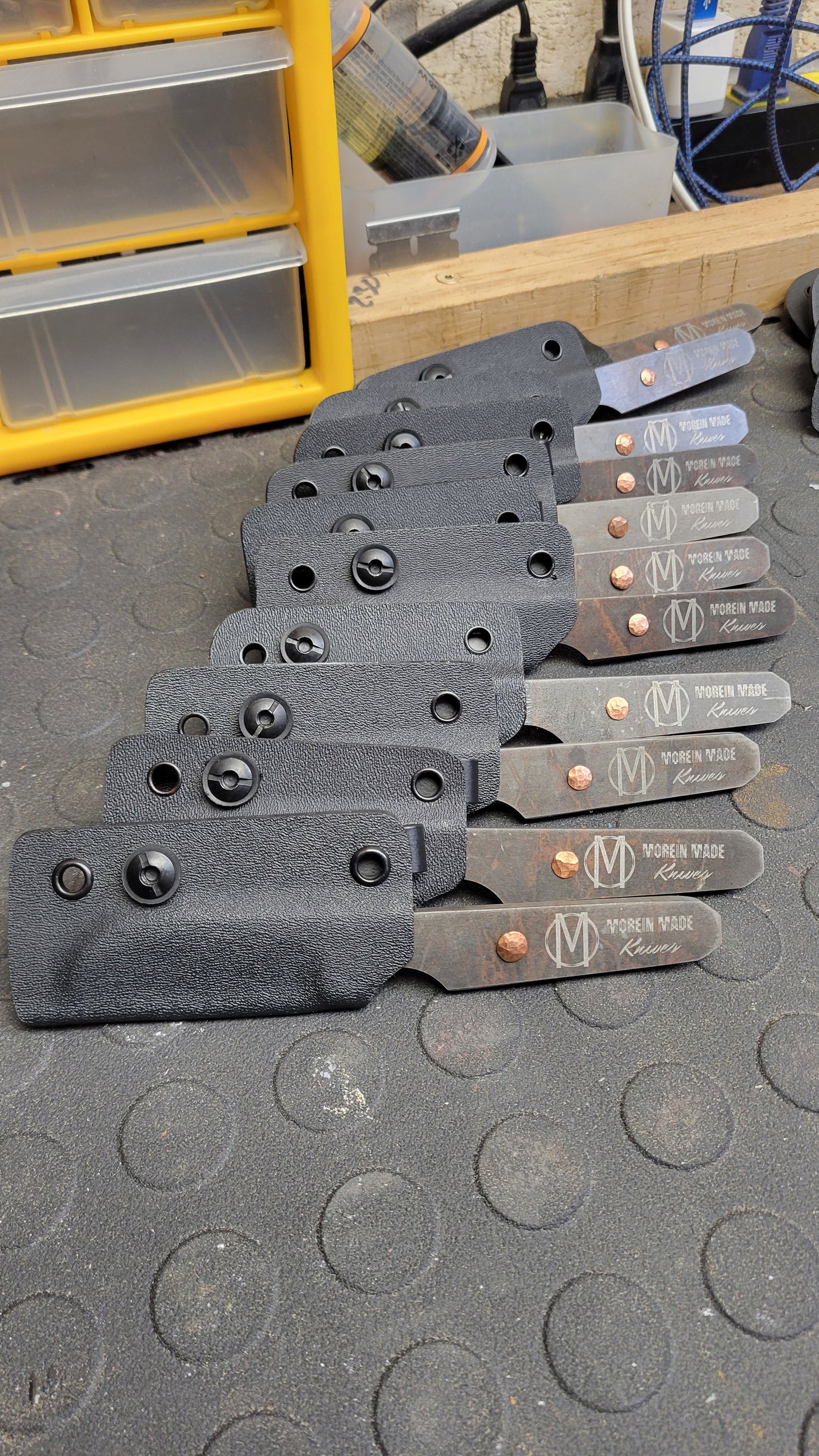 Slackjaw prybar knives